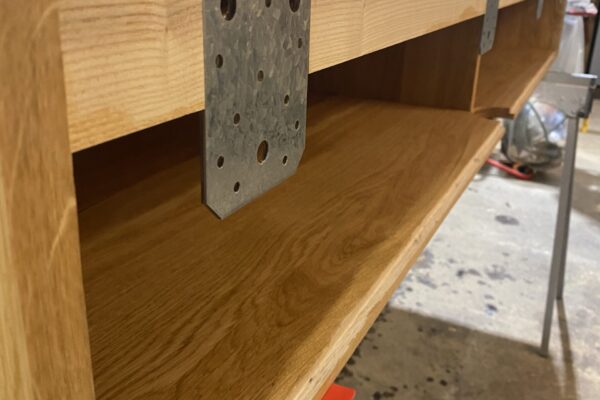 Væghængt tv møbel bagside